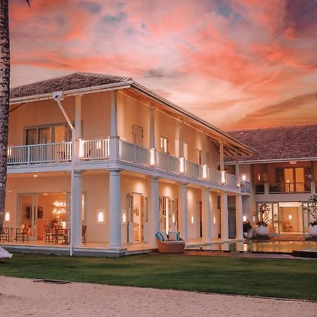 Selenya Talpe - Boutique Villa Unawatuna Buitenkant foto