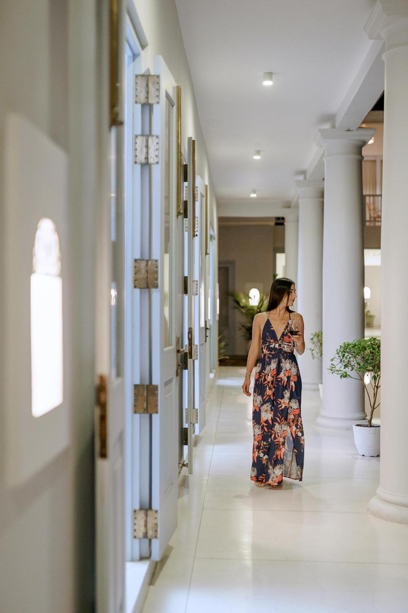 Selenya Talpe - Boutique Villa Unawatuna Buitenkant foto